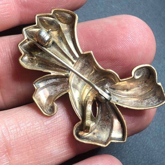 3541 Vintage 10K gold filled bow twist ribbon brooch pin - Picture 2 of 2
